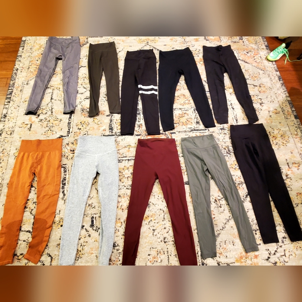 5 pair of leggings